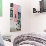 Tomas 아파트 *
