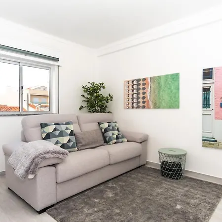 Tomas شقة نازاريه